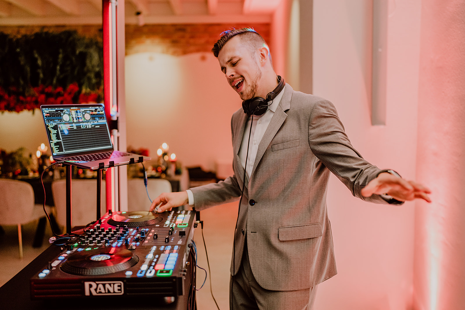 DJ für Weihnachtsfeier